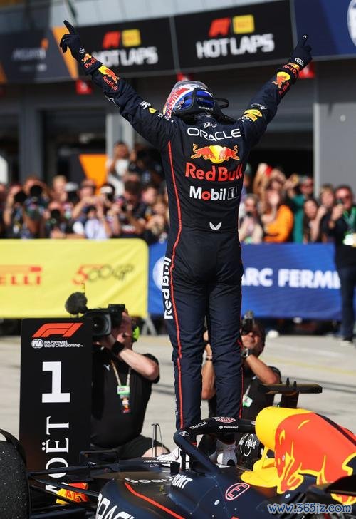 F1奥地利大奖赛：维斯塔潘冠军 勒克莱尔亚军