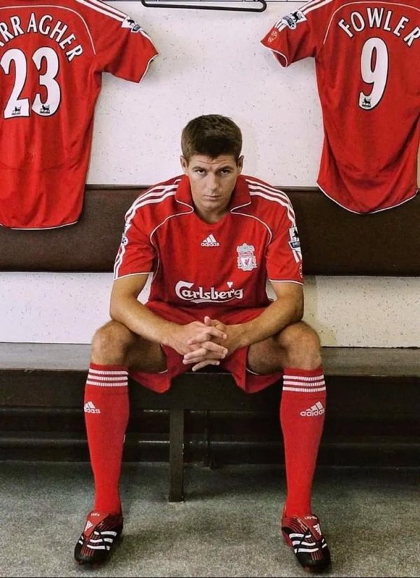 星空体育娱乐平台 杰拉德坚称“逐渐膨胀的自大”阻止利物浦球星成为“世界级”