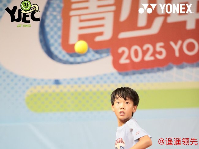 U10组男单冠军：李抒航